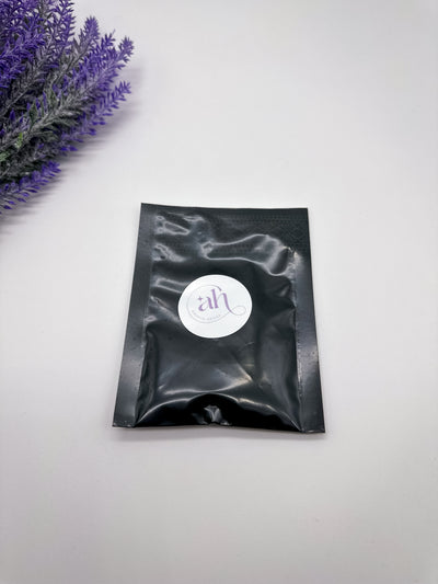 This image shows the packaging of Natural Pure Jagua Powder by Amarya Henna, available in 10g, 100g, and 500g sizes. 