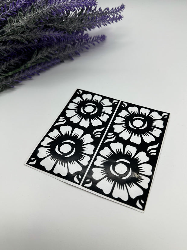 This image shows African-style hand henna stencils by Amarya Henna, designed for easy tracing of traditional patterns.