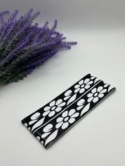 This image shows African-style hand feet stencils by Amarya Henna, designed for easy tracing of traditional patterns.
