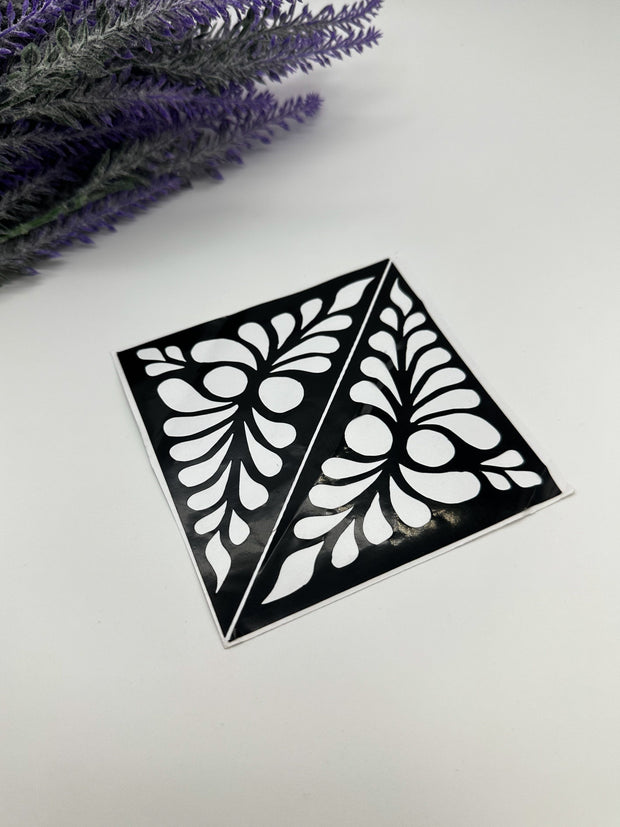 This image shows African-style palm henna stencils by Amarya Henna, designed for easy tracing of traditional patterns.